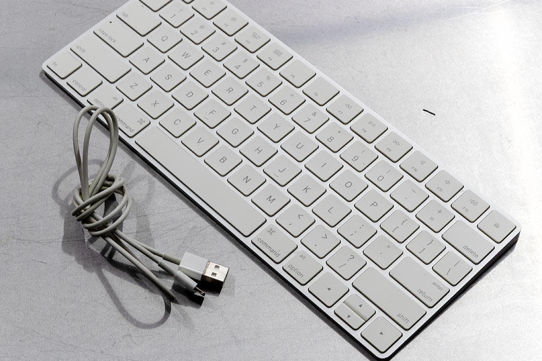 MacBookPro2015 15inch メモリ16GB おまけ付き