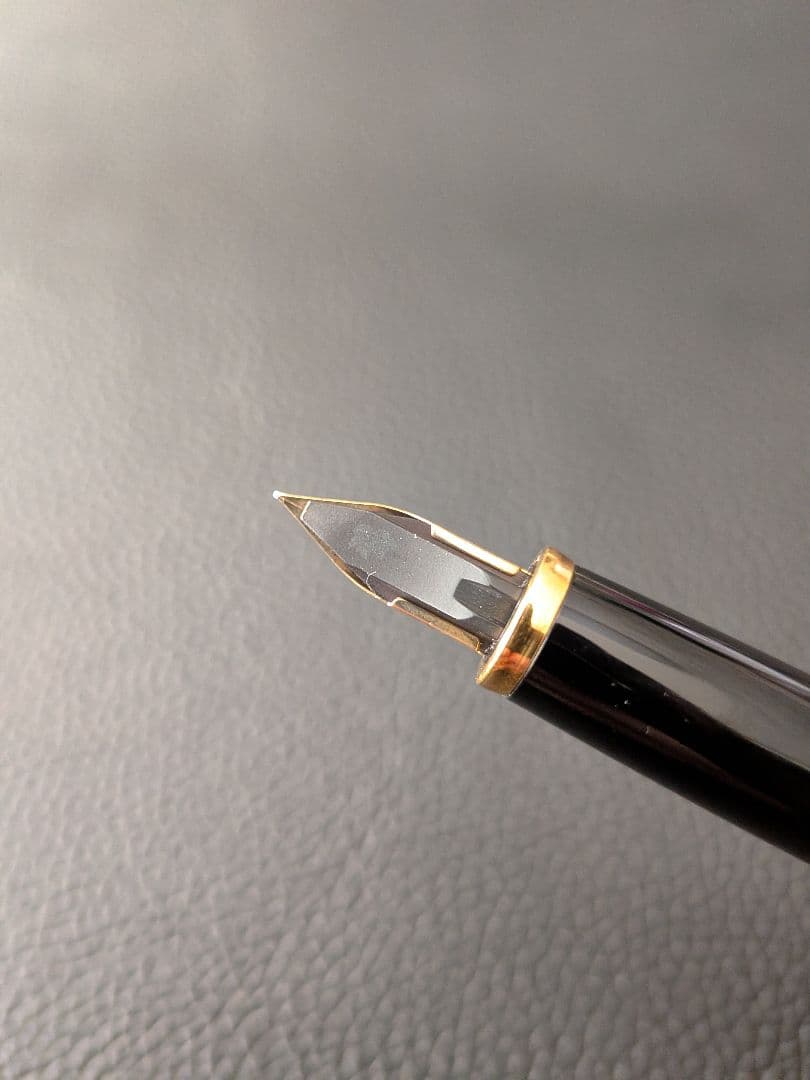 【美品】プラチナ万年筆　Playboy 14K 　細字（F)