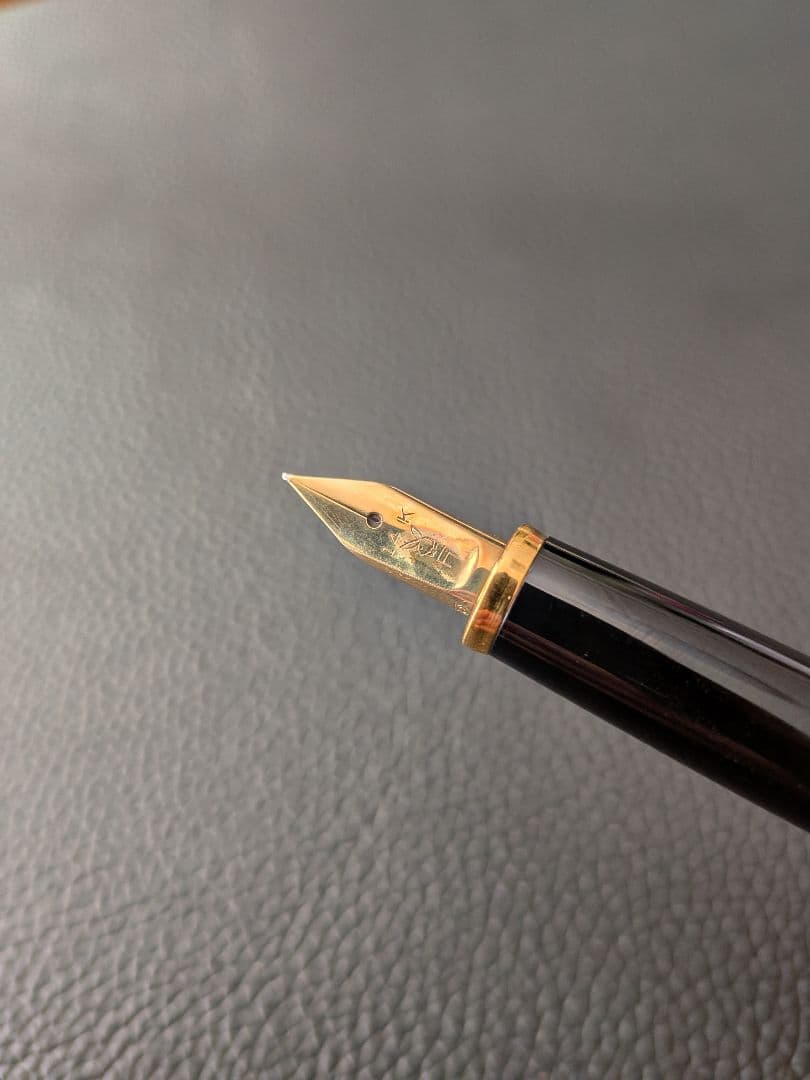 【美品】プラチナ万年筆　Playboy 14K 　細字（F)