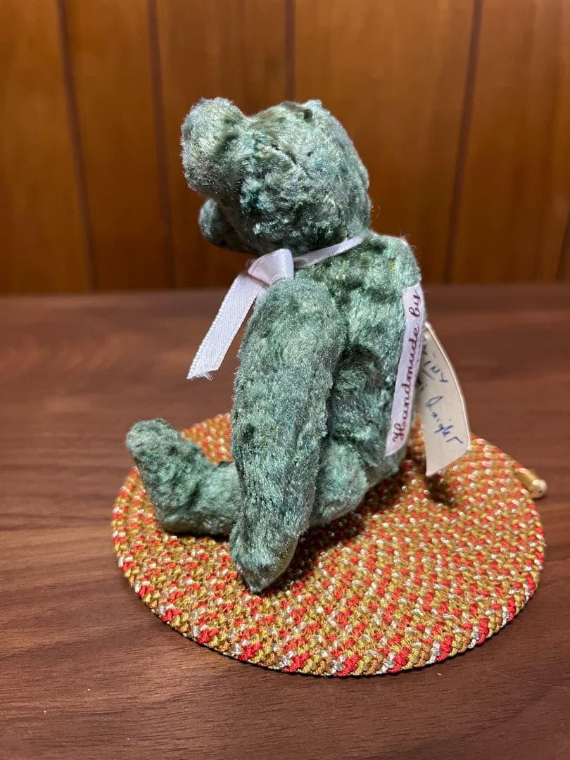 Naomi Laightナオミライトテディベア　くま