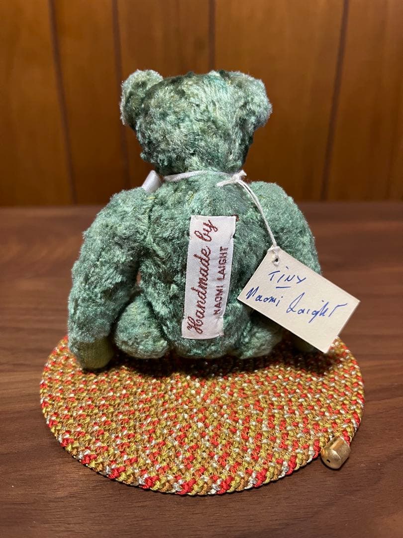 Naomi Laightナオミライトテディベア　くま