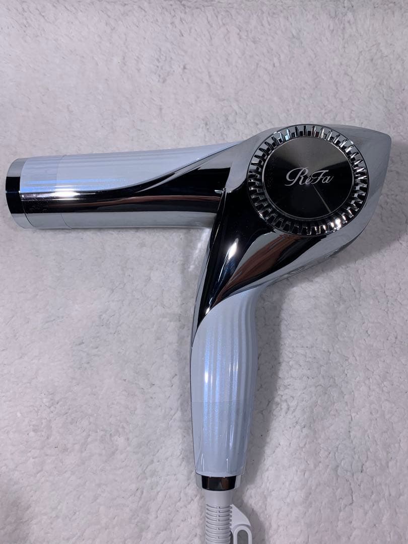 リファ ビューテック ドライヤー BX（ホワイト）