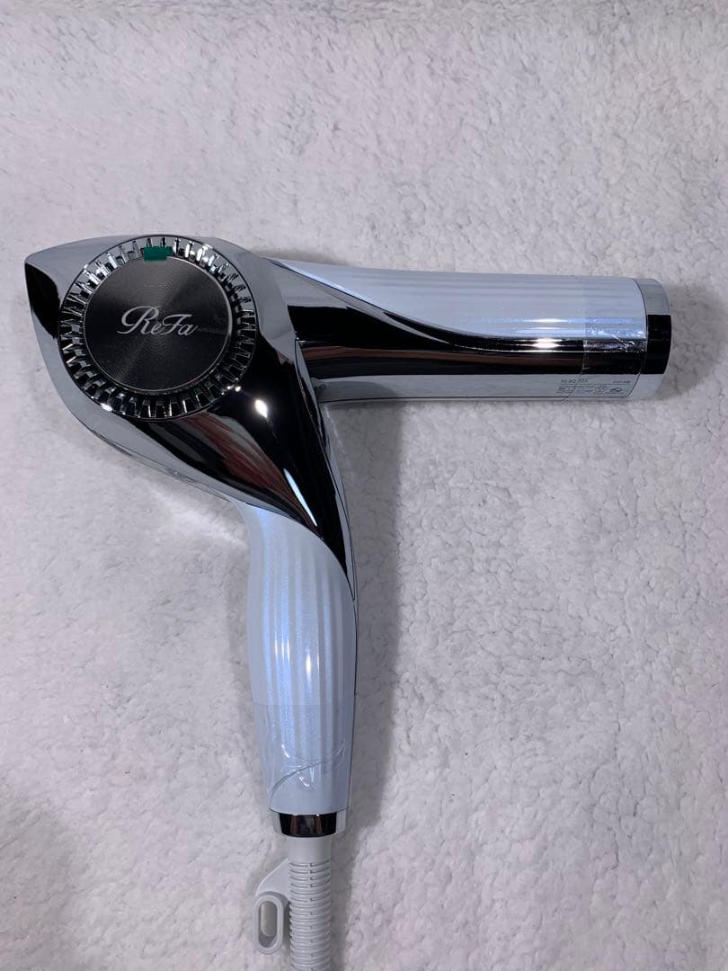 リファ ビューテック ドライヤー BX（ホワイト）