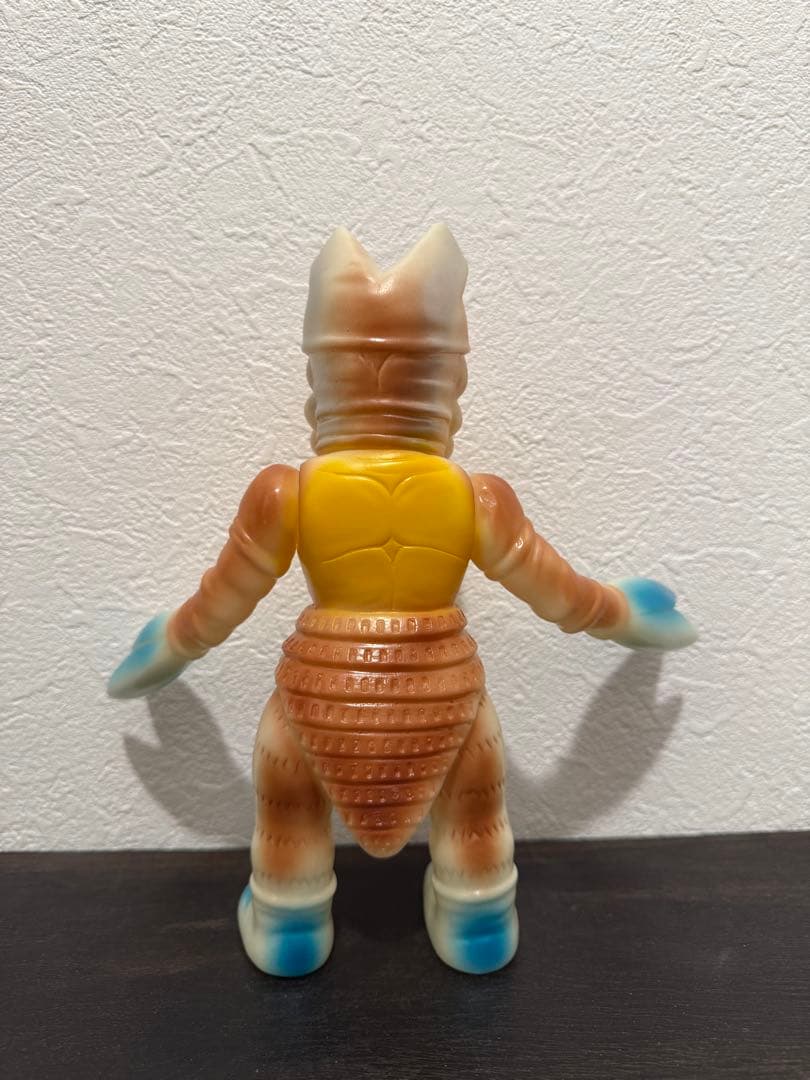 ポピー　復刻版怪獣シリーズ　バルタン星人　蓄光　ソフビ