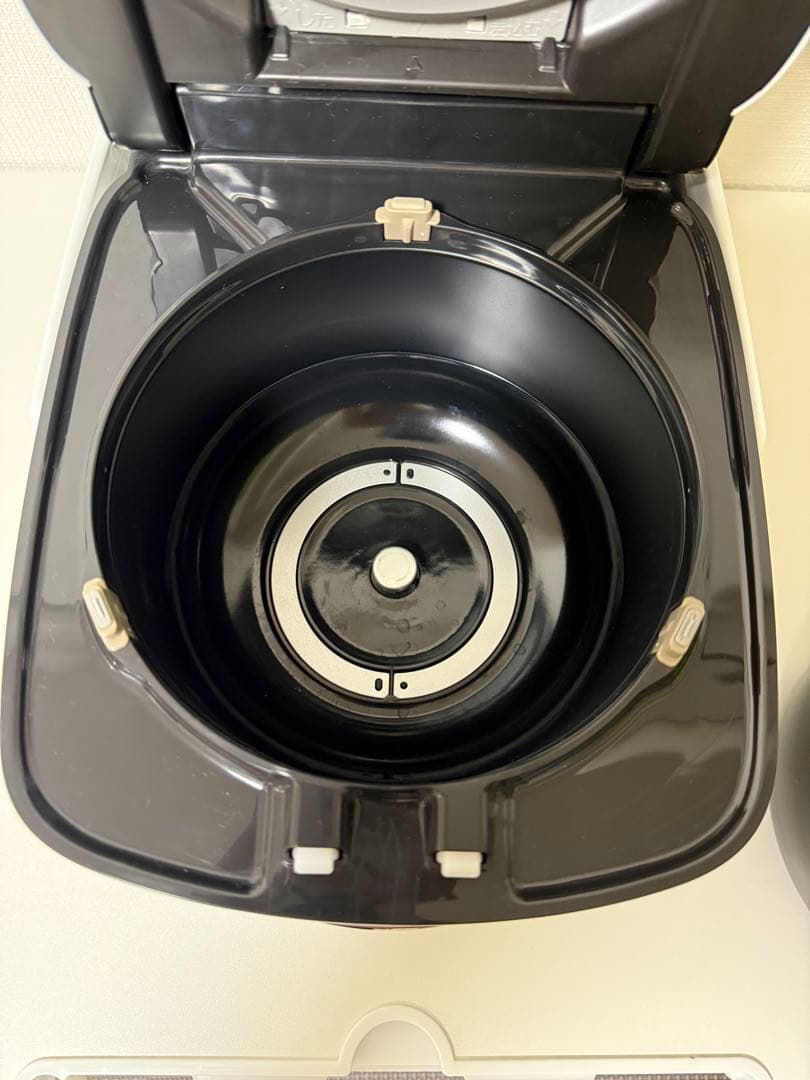 三菱 NJ-SV06R-W IHジャー炊飯器 3.5合 ホワイト 21年製