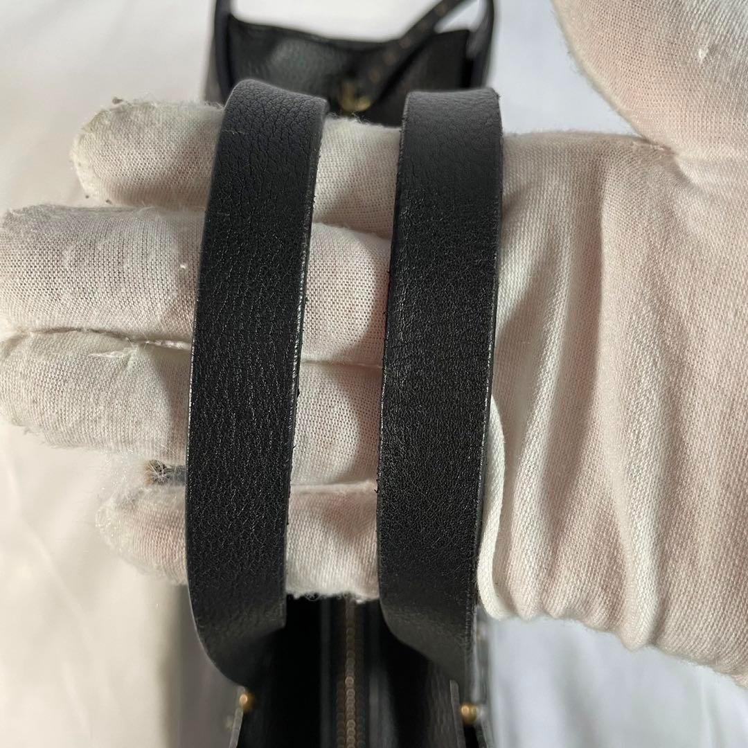 【美品】セリーヌ ハンドバッグ トートバッグ レザー スタッズ 肩掛け 黒