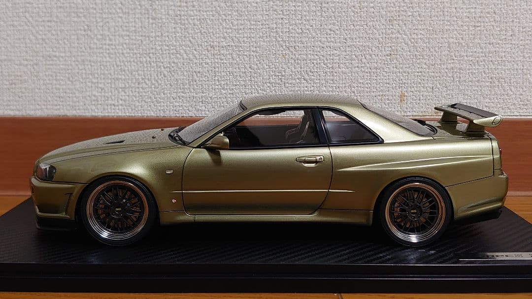 1/18 イグニッションモデル スカイライン GT-R bnr34 r34