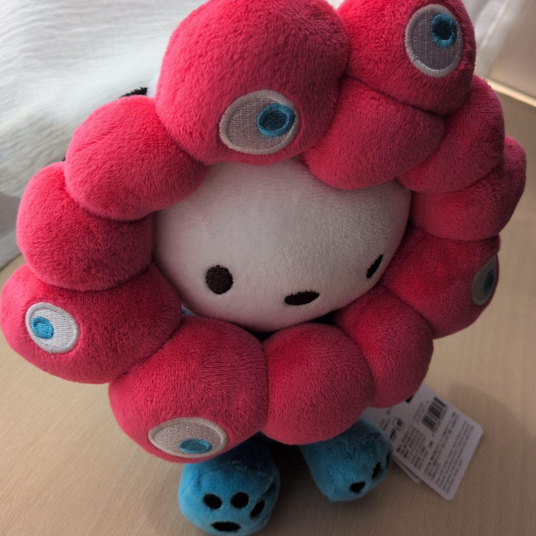 関西万博　 サンリオ　なりきり　ぬいぐるみ　ポチャッコ　M