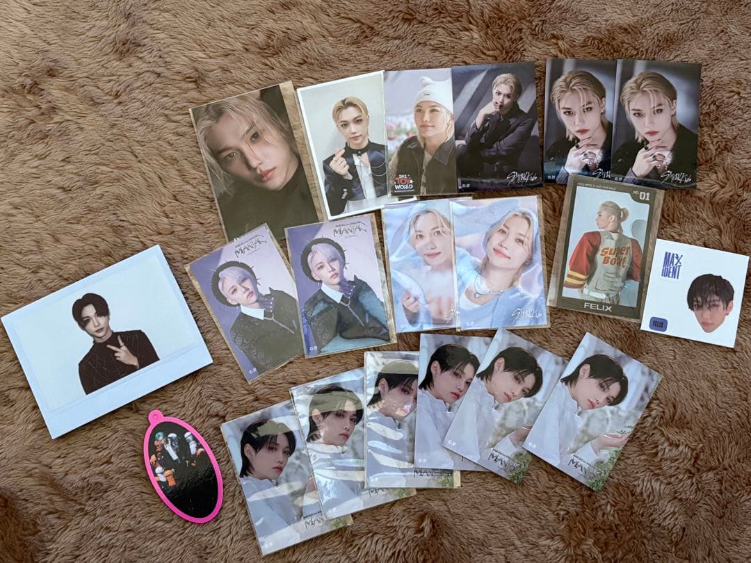 最終値下げ✨️StrayKids Felix Bbok Ari トレカ&ぬいぐるみ