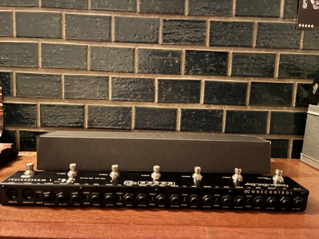 One Control Caiman Tail Loop 箱付き　説明書なし