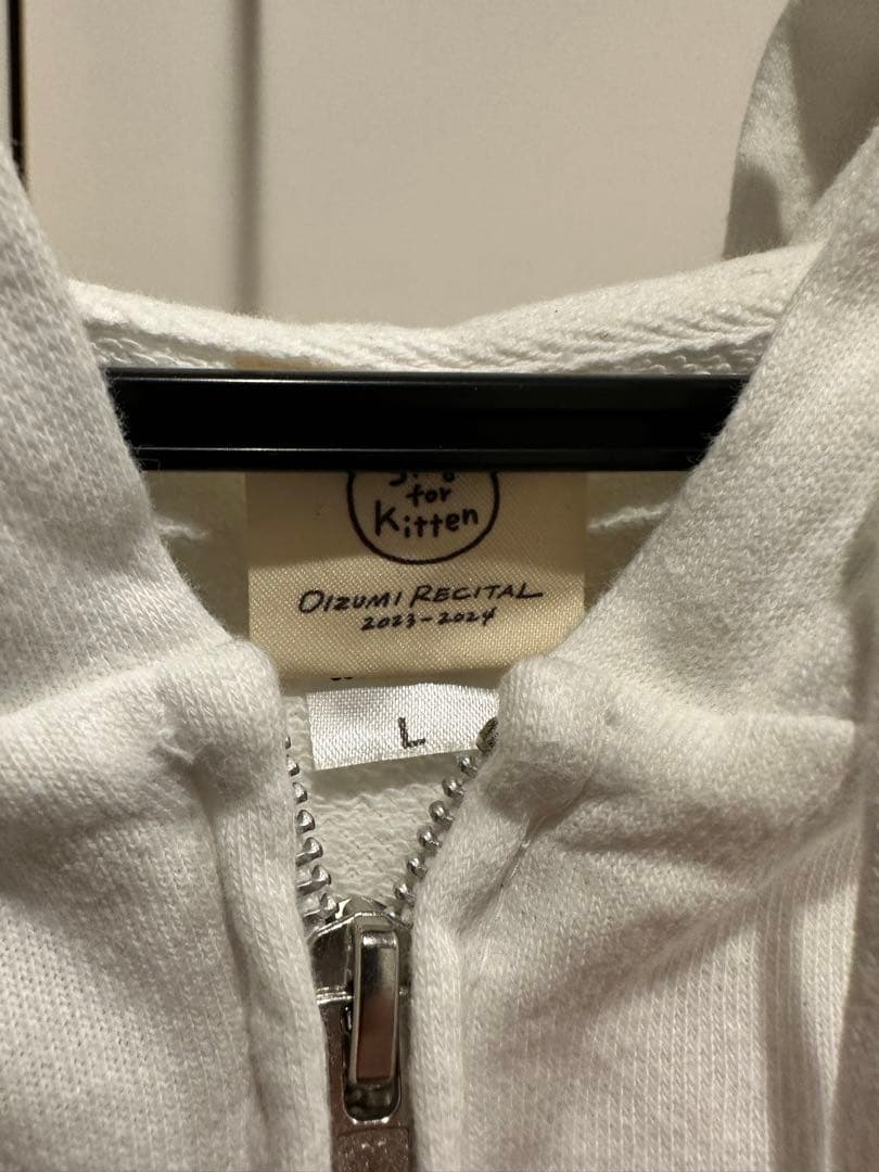 大泉洋さん　リサイタル　子猫パーカ　白