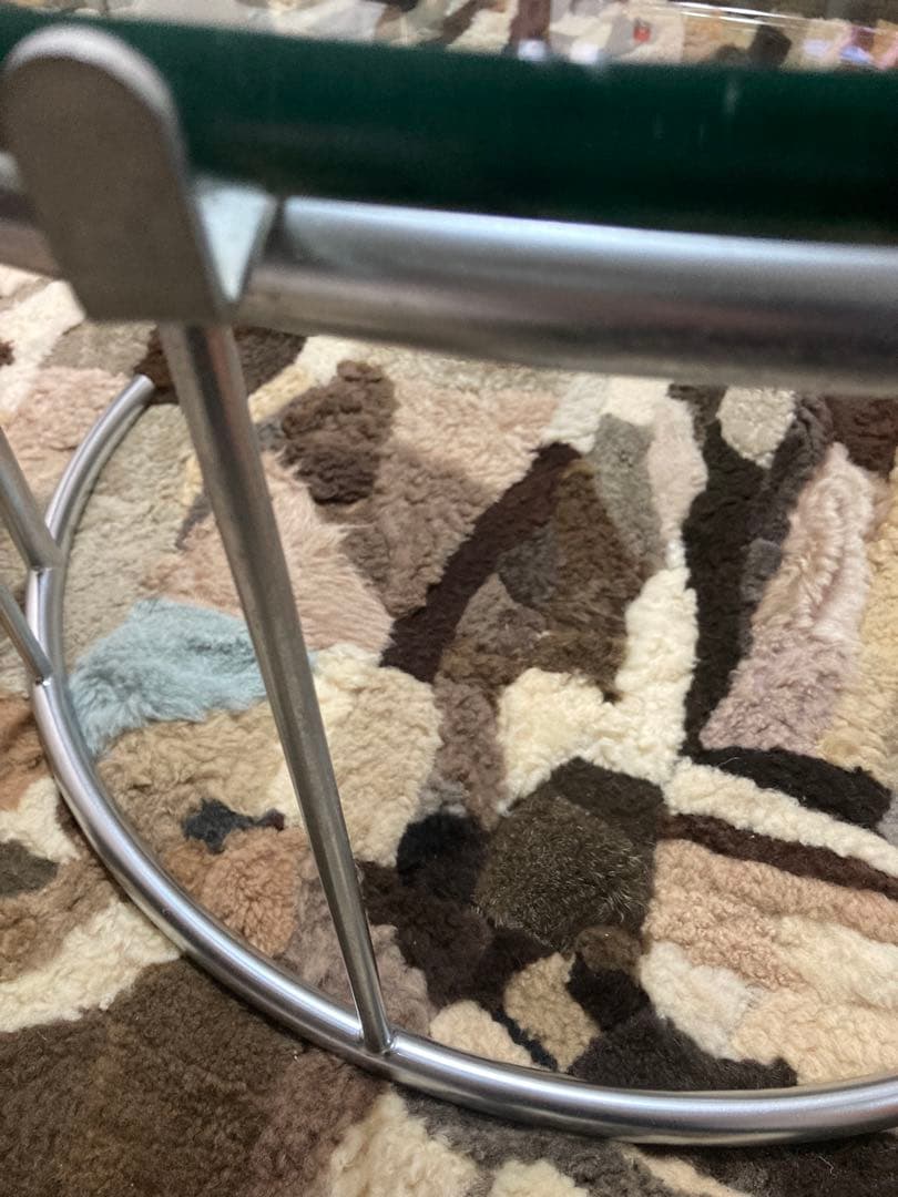 ガラスリビングテーブル