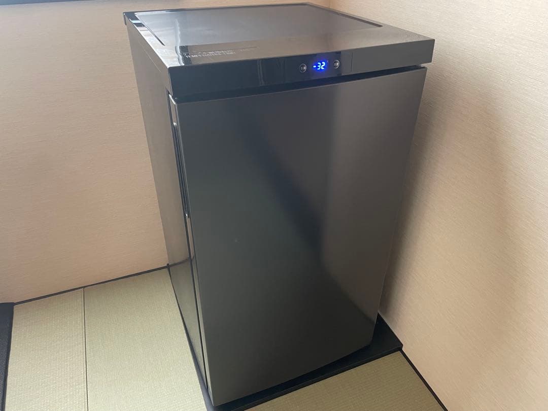 MAXZEN 冷凍庫 64L 右開き JF064ML01GM 2023年製