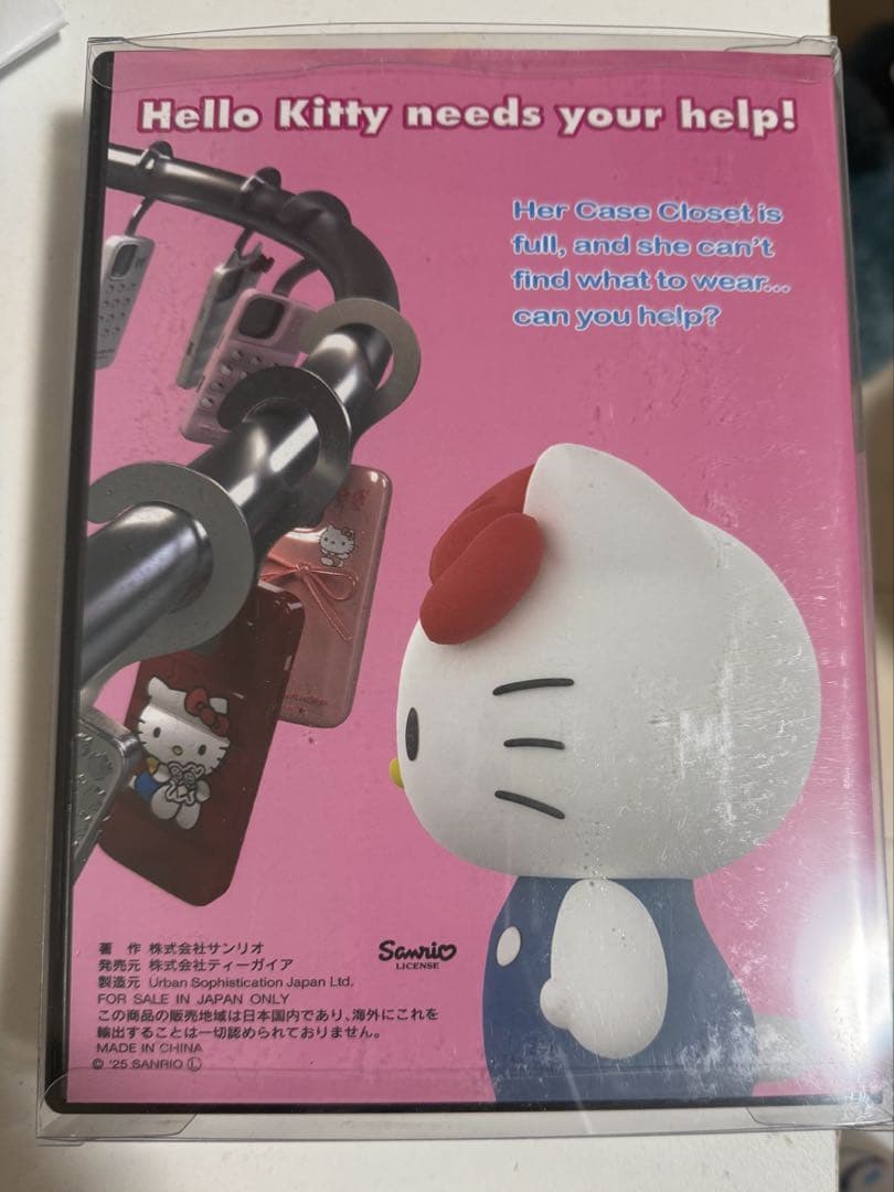 Urban Sophistication iPhone16Proキティーコラ ボ