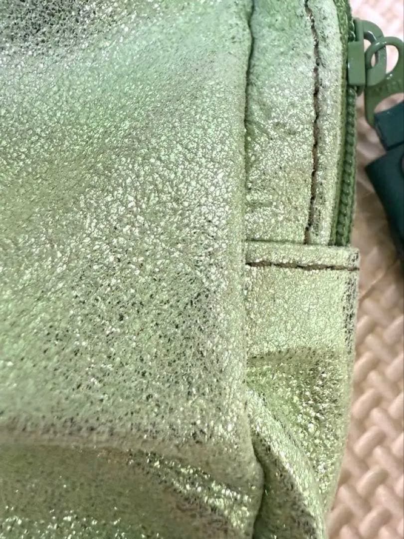 ペチカペンケースPETTICKA本革ラメmememeペンケース　ラメグリーン