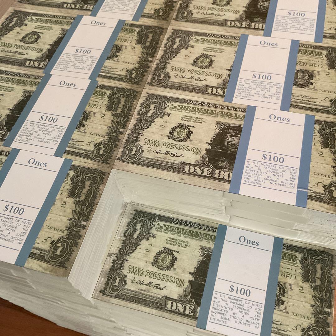 SAINT Mxxxxxx 300万ドル 札束スツール　セントマイケル 河村康輔