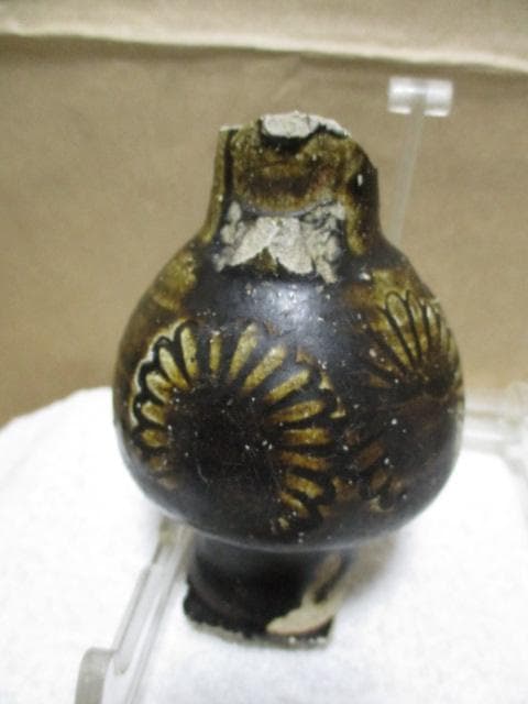 古瀬戸　鉄釉の仏花器　鎌倉ですが　O35-1