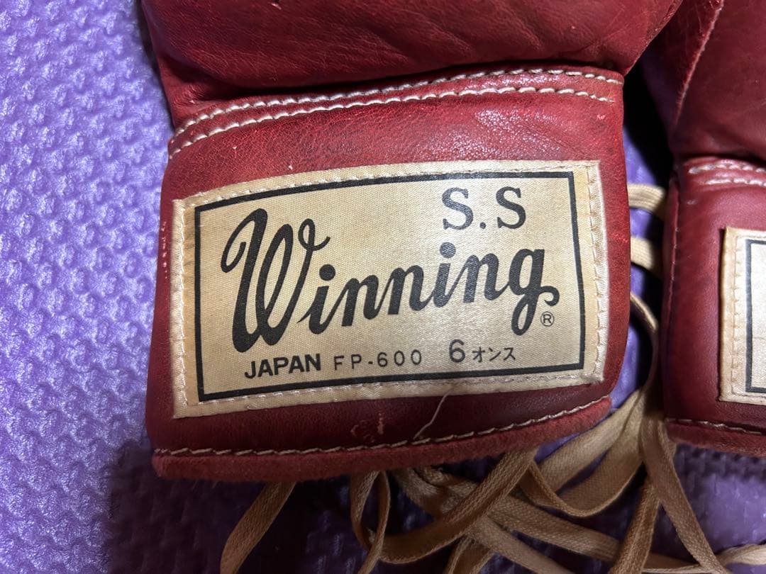 Winning ボクシンググローブ 6oz 赤　ウイニング　旧ロゴ