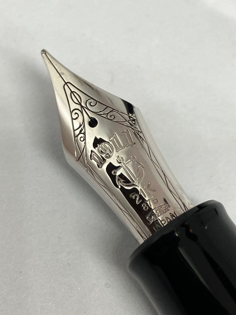 Sailor 万年筆 KOP 銀/黒 FP king profe 21K