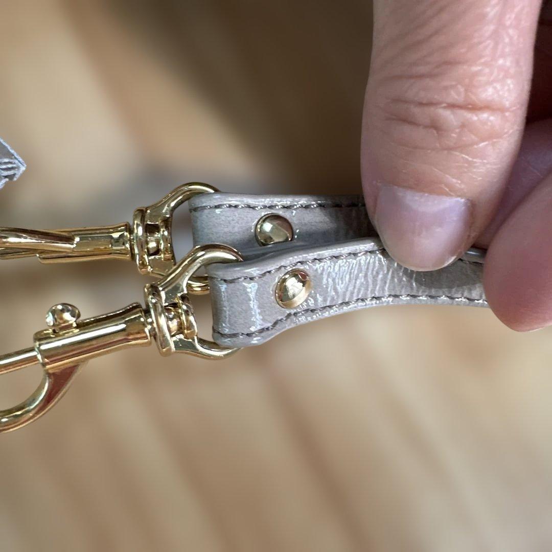 お値下げ美品　ATAO アミュレット お財布ショルダー 3wayパールグレージュ