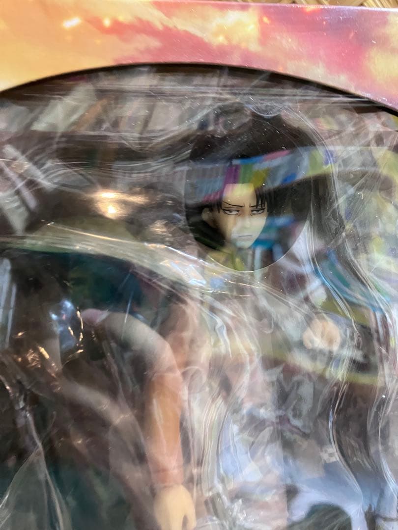 【レア】進撃の巨人 リヴァイ兵長 フィギュア PULCHRA