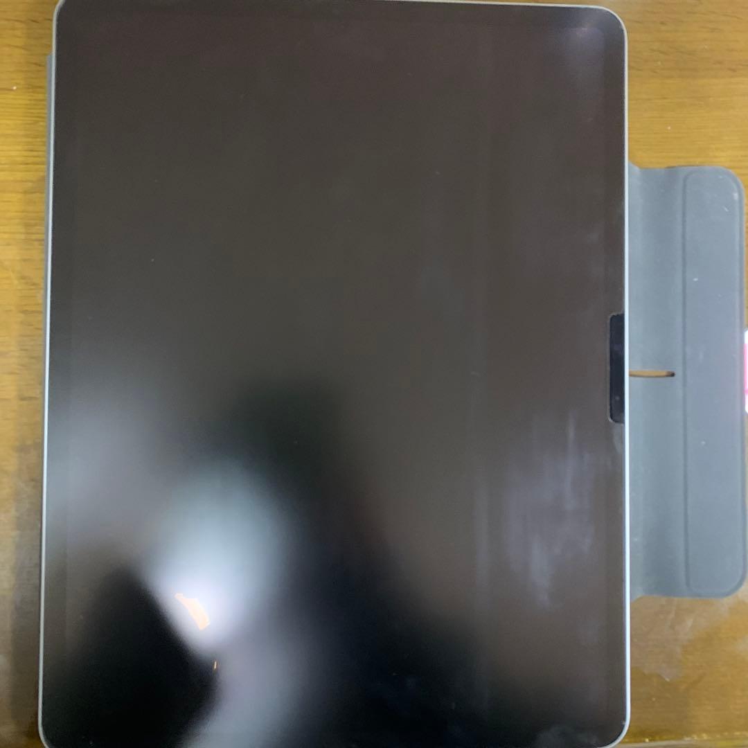 iPad Air M3 13インチ　　超美品　ケース付き