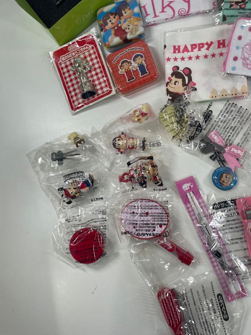 ア*ビ様 ペコちゃん グッズ キーホルダーセット 大量 引退セット