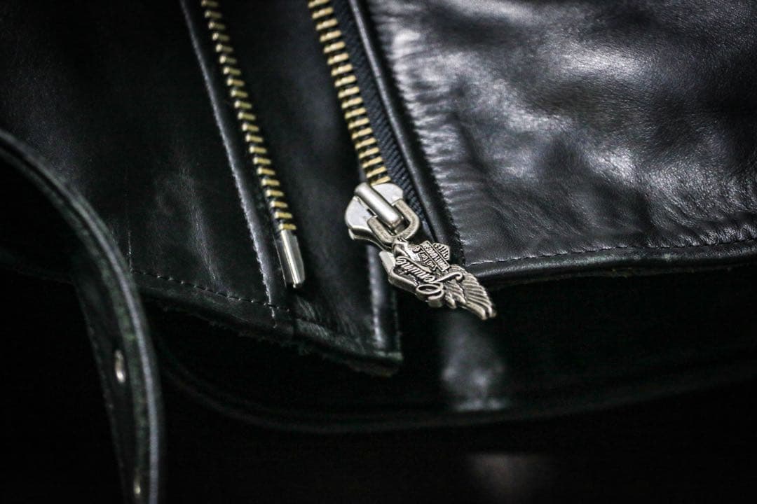 12時まで限定セール‼️実物写真！ハーレーダビットソン　革ジャン