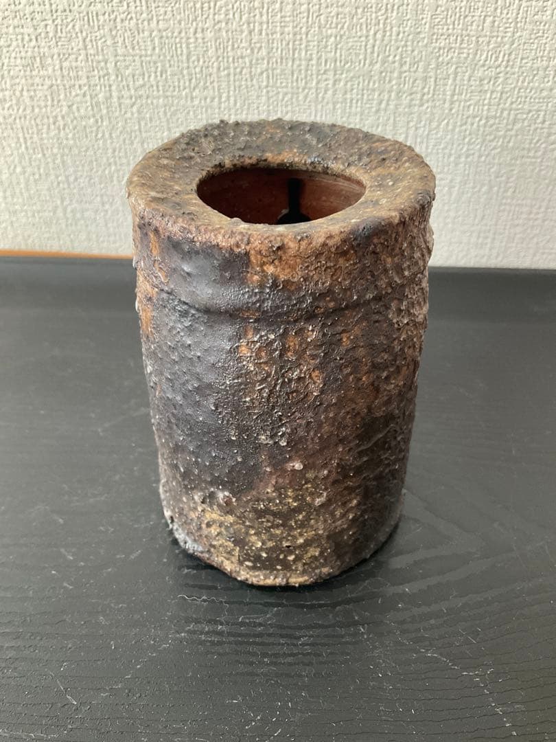 伊賀焼　岸野寛　寛白窯　伊賀焼〆掛花入　花入　花瓶