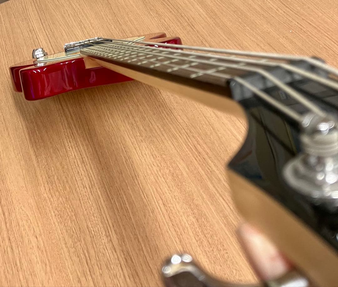 Pignose PGB-200 アンプ内蔵ベース