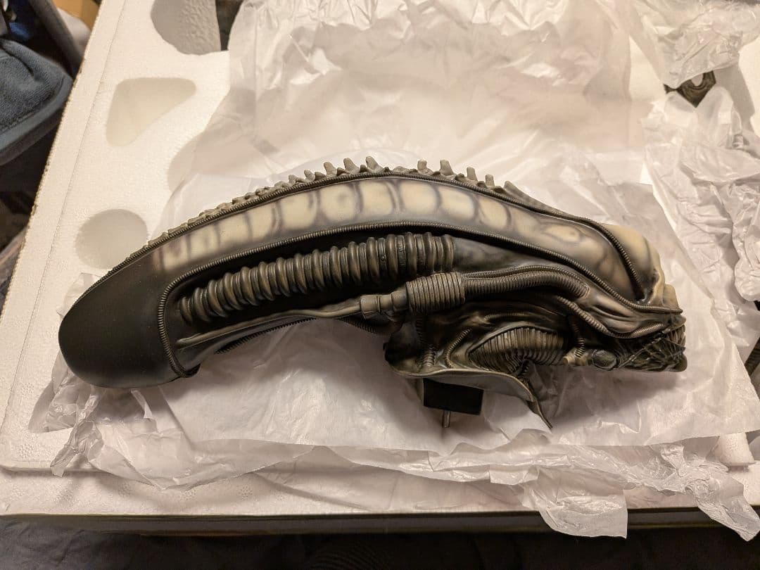 SF・ファンタジー・ホラー ALIEN BIG CHAP 1:3 SCALE STATUE
