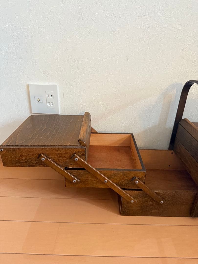 収納箱　大容量裁縫箱　フランスアンティーク　ノルウェー　木製　ヴィンテージ