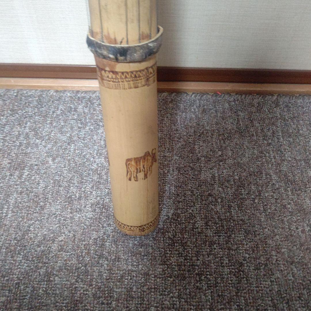 竪琴ヴァリハ 民族楽器 弦1本切れています