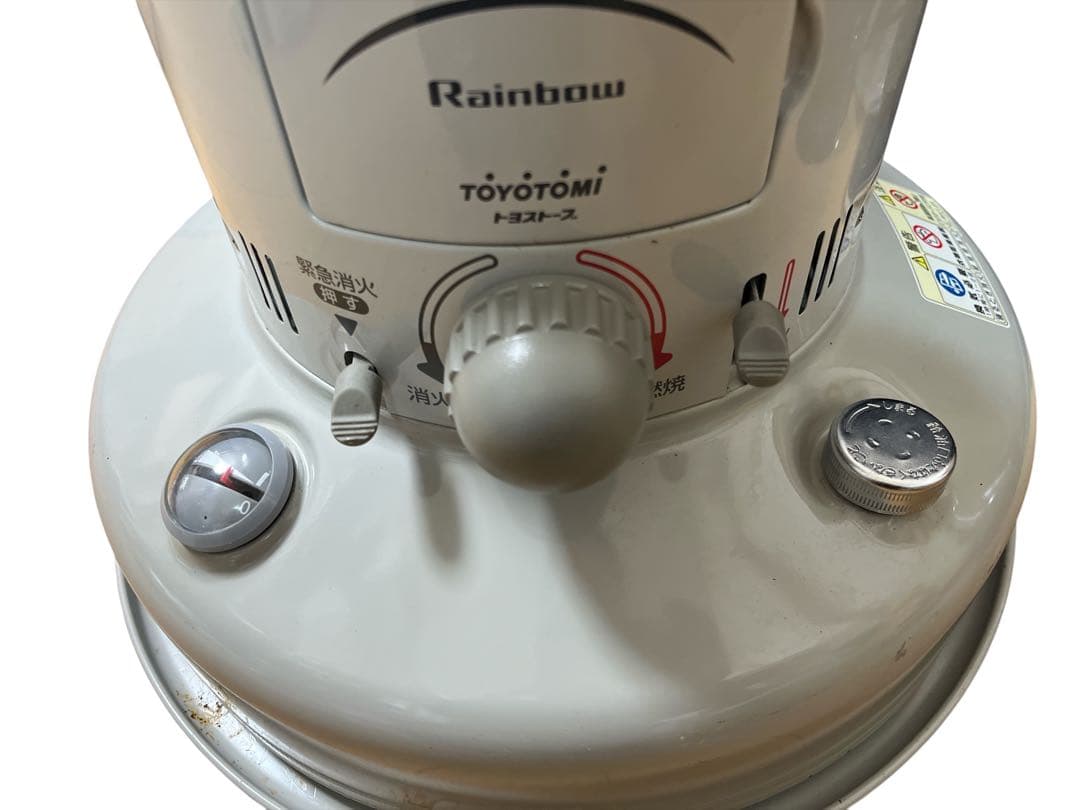 TOYOTOMI トヨトミRainbow レインボー 石油ストーブ 2012年製