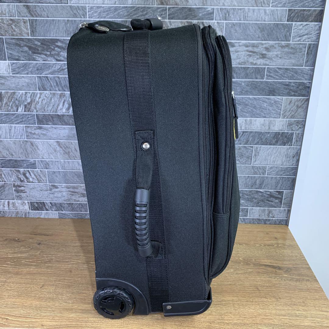 北欧　hummel　ヒュンメル　キャリーケース　機内持ち込み可能サイズ