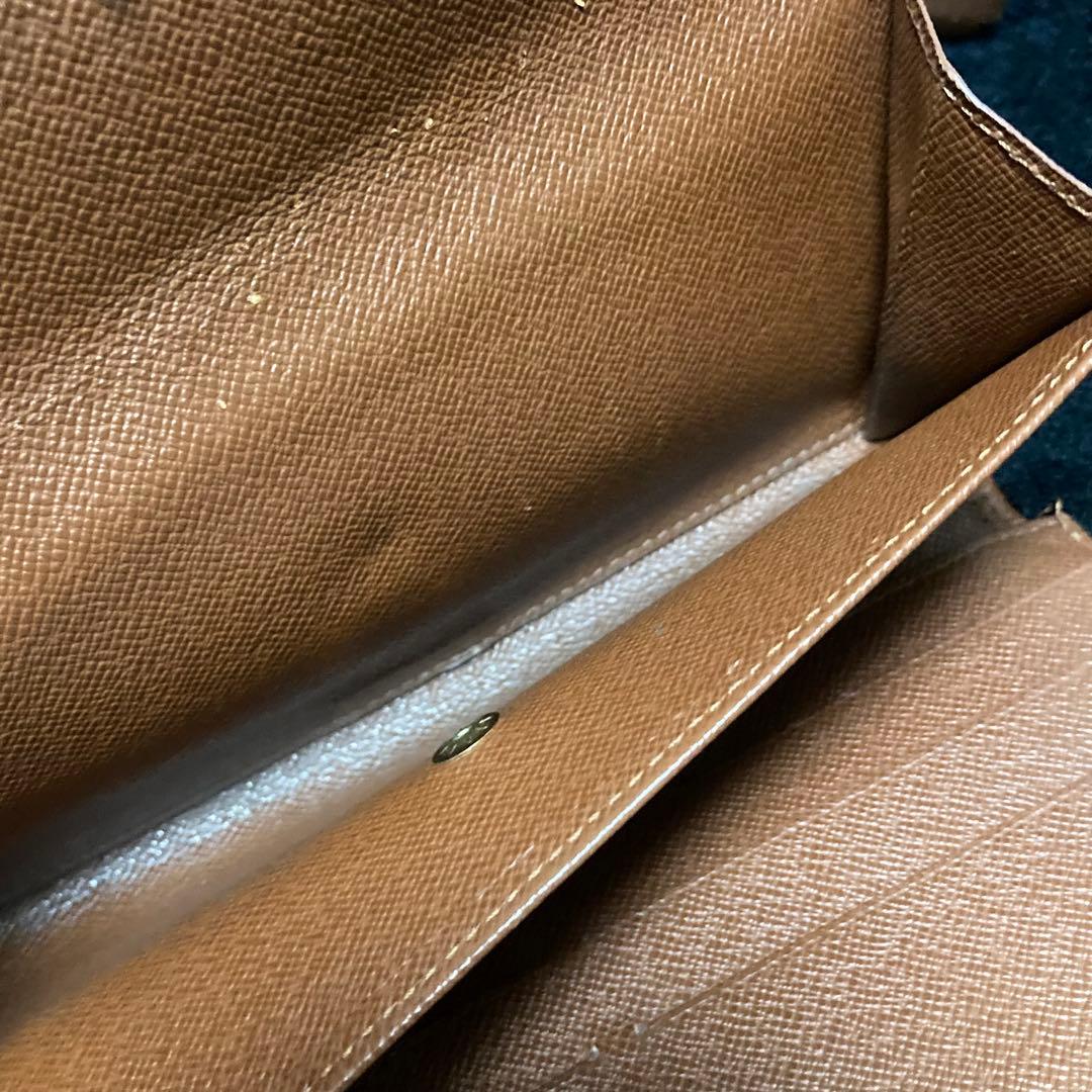 LOUIS VUITTON ポルトトレゾール インターナショナル M61215