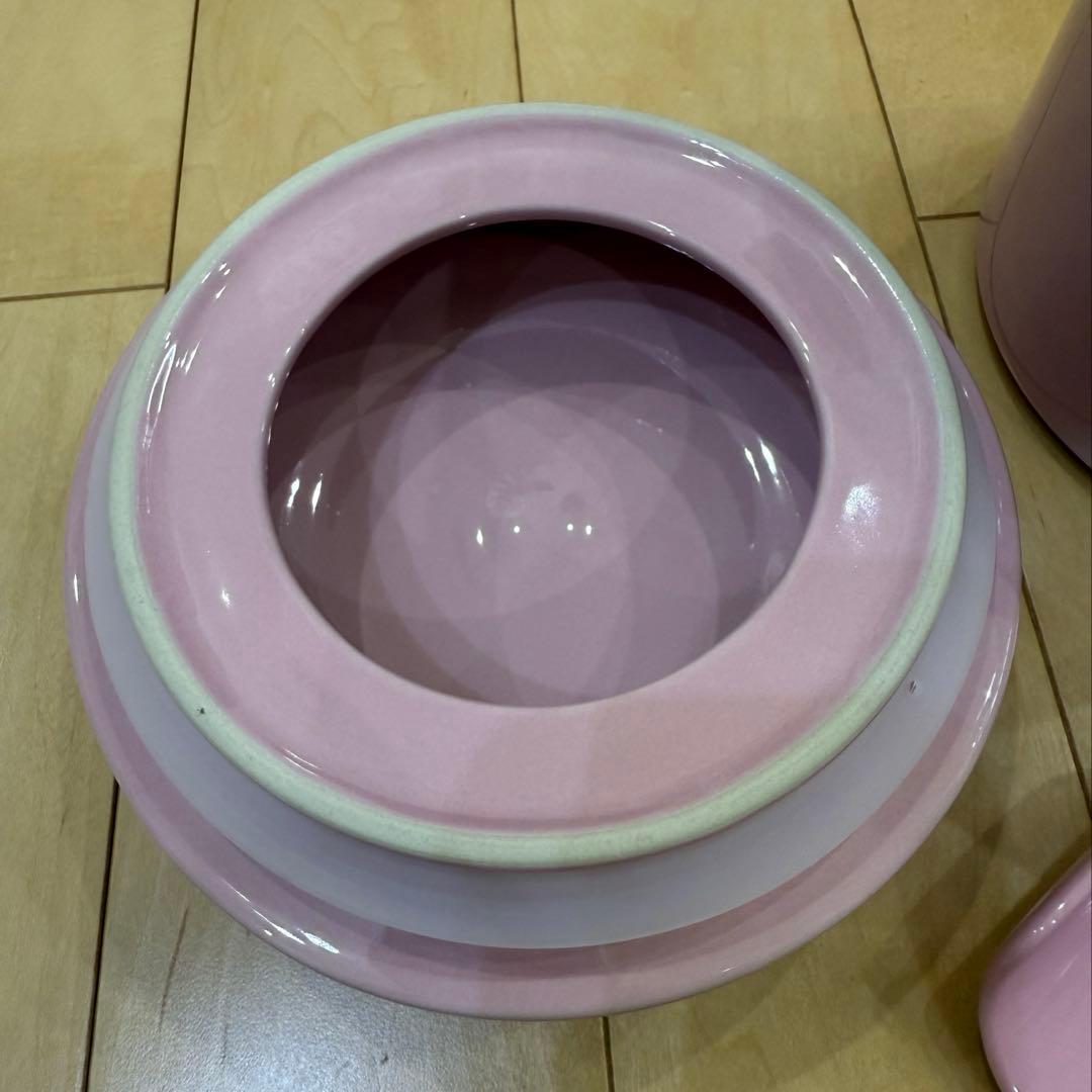 ル・クルーゼ　犬用フードコンテナ　スコップセット