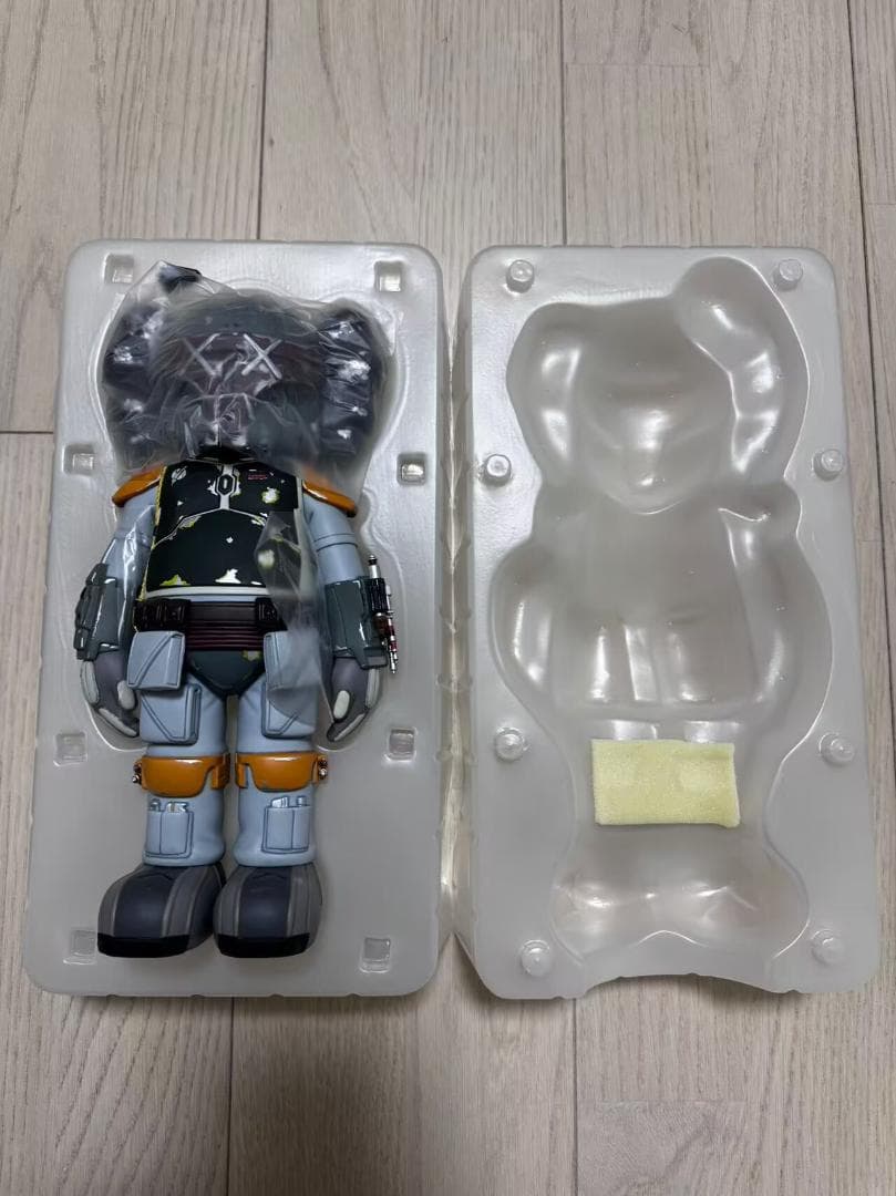 KAWS STARWARS BOBA FETT OriginalFake 正規品