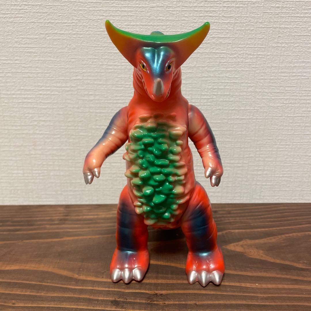 ブルマァク　ゴモラ　レトロカラー　ソフビ