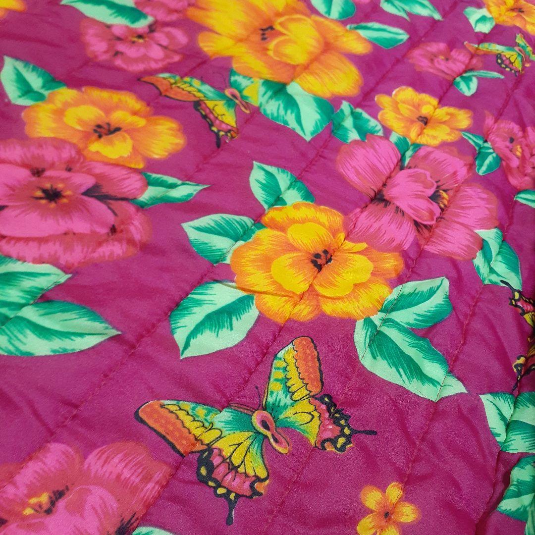 レア‼️ビンテージ　レトロポップ　花柄&蝶々　リバーシブル　こたつかけ　マット他