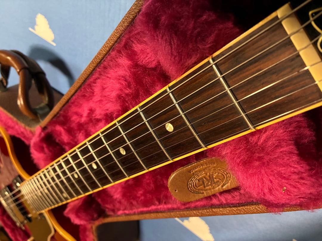 ⭐️Gibson ES-335 DOT チェリーレッド