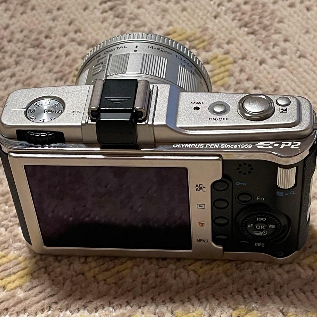 オリンパス OLYMPUS PEN E-P2本体＋レンズ2個＋バッテリー＋充電器
