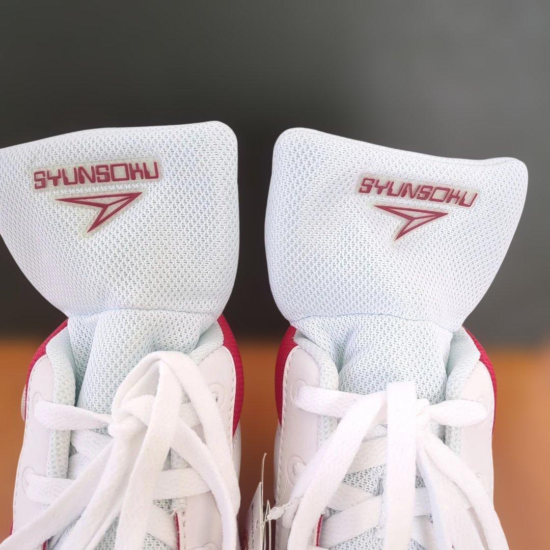 名探偵コナン　シューズ　キック力増強シューズ 赤色23.0cmEE　新品未使用