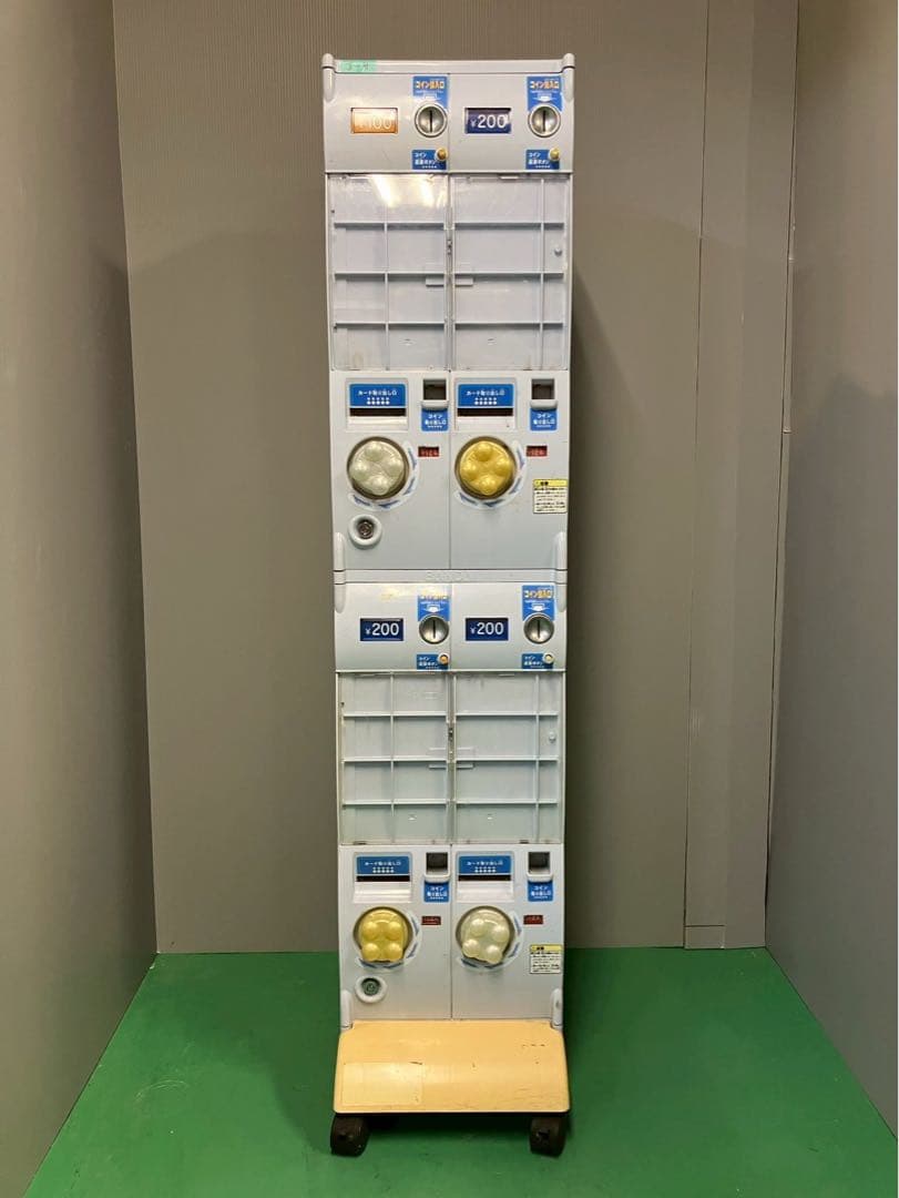 バンダイ カードダスJ-4 上段下段【ガチャガチャ本体】