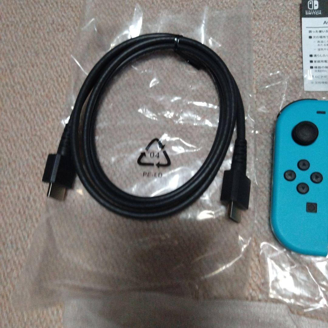 ほぼ未使用に近いNintendo Switch ネオンブルー/ネオンレッド 本体