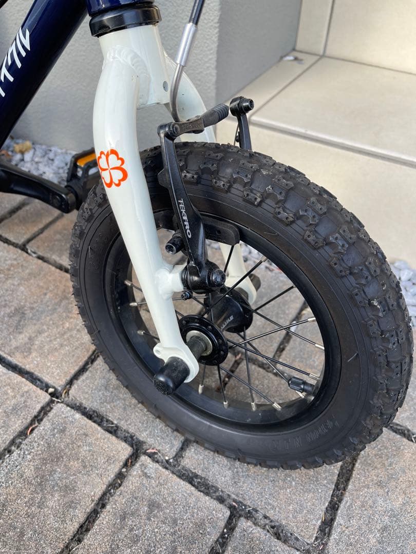 ヨツバサイクル 幼児用自転車 補助輪付き　12サイズ　手渡し1.4万円