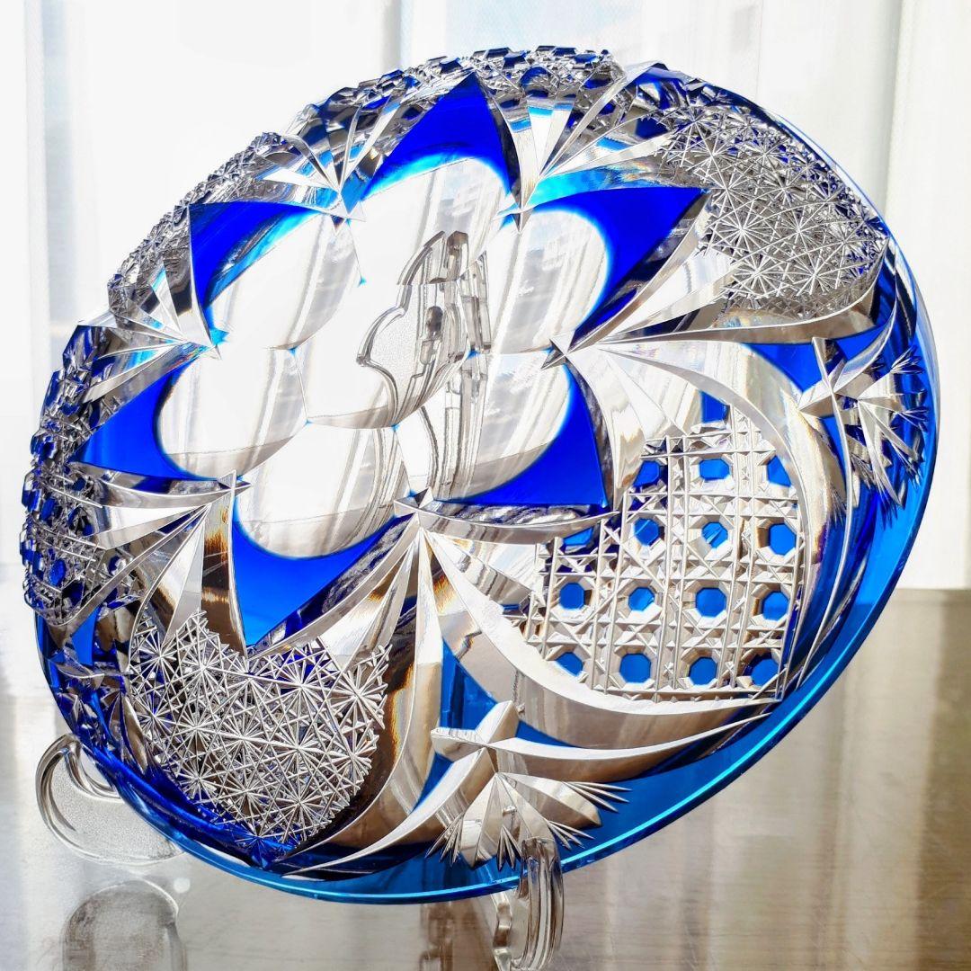 綾切子　黒木国昭 作　飾り中皿【 未使用・美品 】現代ガラス芸術の巨匠 作品