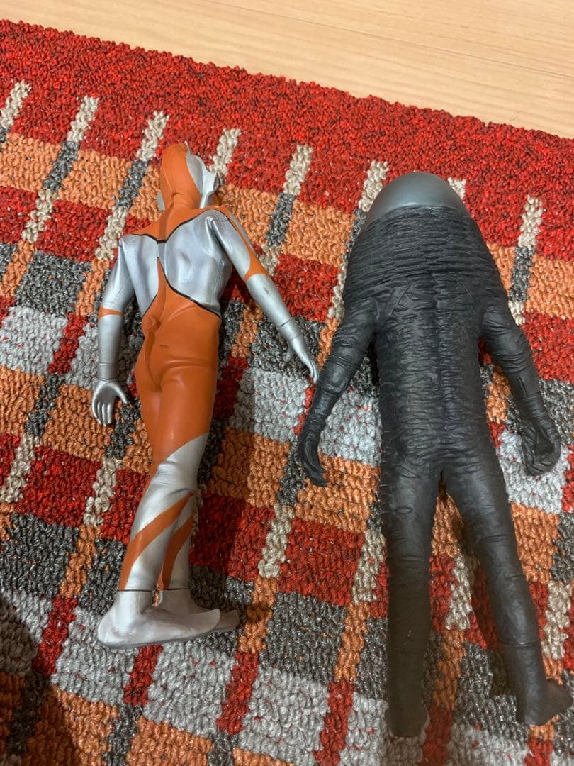 エクスプラス にせウルトラマン&ザラブ星人 ナイトカラーVer.セット