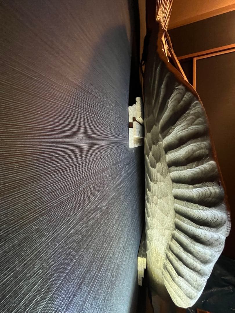 魚の置物　黒かれい彫刻