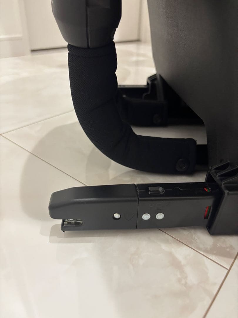 【美品】エールベベ クルット6i グランス ISOFIX BF951